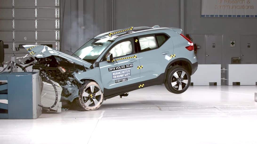 Record-breaking safety rating for the all-new Volvo V40 in Euro NCAP test -  Volvo Cars Global Media Newsroom